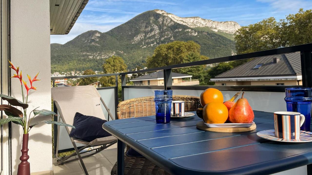 Homey Montaigne - New - A 1 Min A Pied Du Lac D'Annecy - 2 Balcons Prives - Appartement Avec 2 Chambres - Stationnement Gratuit Toute L'Annee Sauf En Ete - Juin A Aout Екстер'єр фото